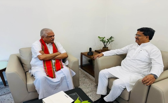 Tripura CM Dr Manik Saha meets BJP national GS (Org) BL Santosh in Delhi.